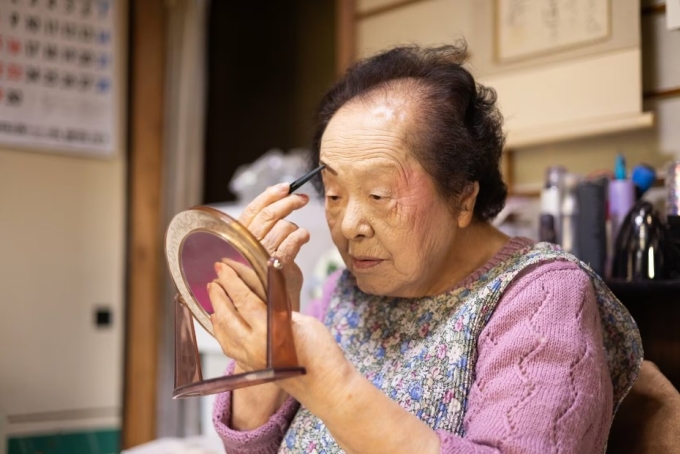 cong-thuc-truong-tho-cua-chuyen-gia-lam-dep-102-tuoi