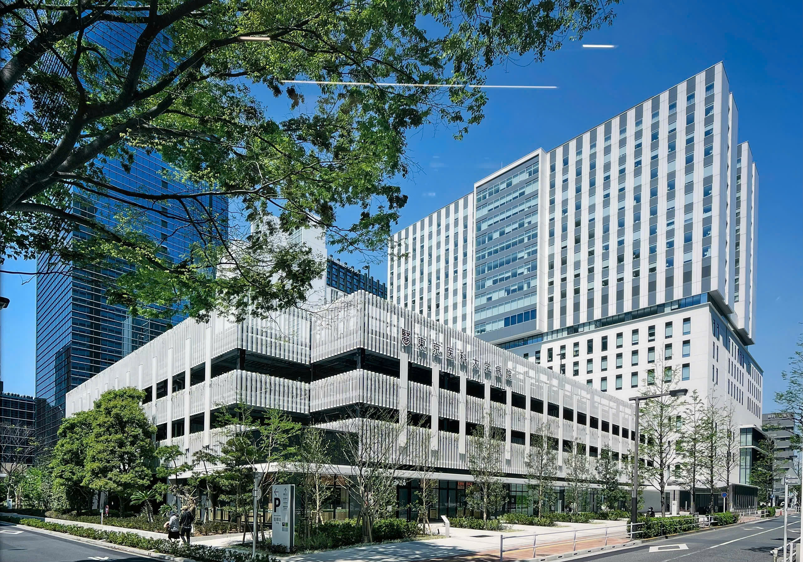 benh-vien-dai-hoc-y-khoa-tokyo-new