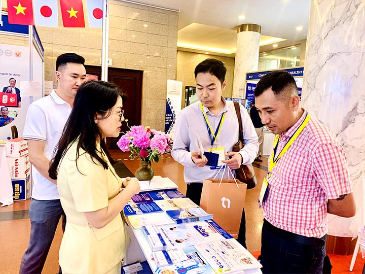 bao-quoc-te-ket-noi-cong-nghe-dieu-tri-ung-thu-tien-tien-nhat-ban-voi-benh-nhan-viet-nam